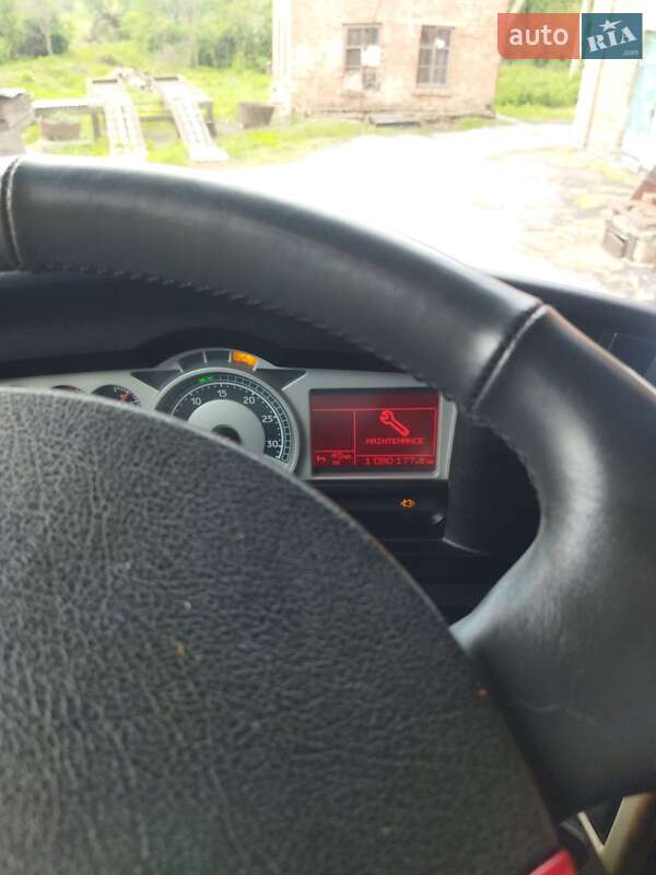 Тягач Renault Magnum 2008 в Переяславе