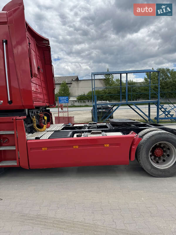 Тягач Renault Magnum 2008 в Долине