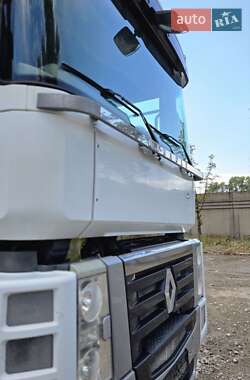 Тягач Renault Magnum 2013 в 