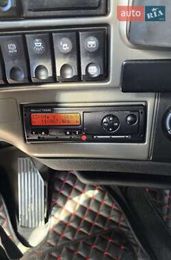 Тягач Renault Magnum 2013 в 