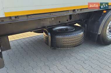 Тягач Renault Magnum 2010 в 