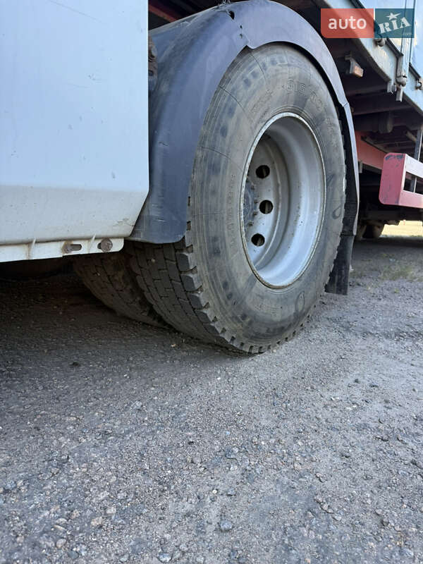 Тентований Renault Magnum 2005 в Гайсину