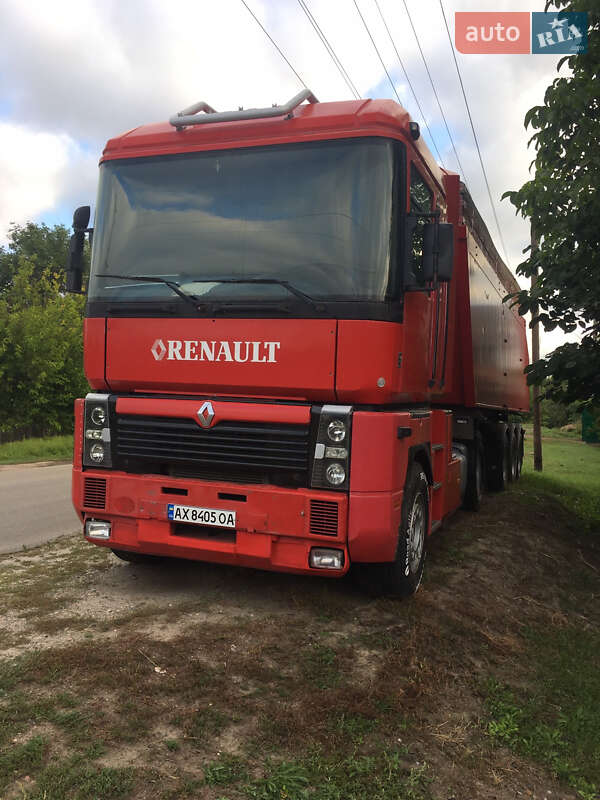 Renault Magnum 2001
