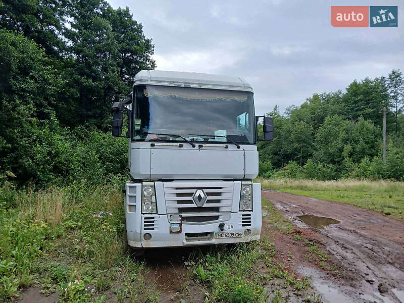Борт Renault Magnum 2006 в Львові