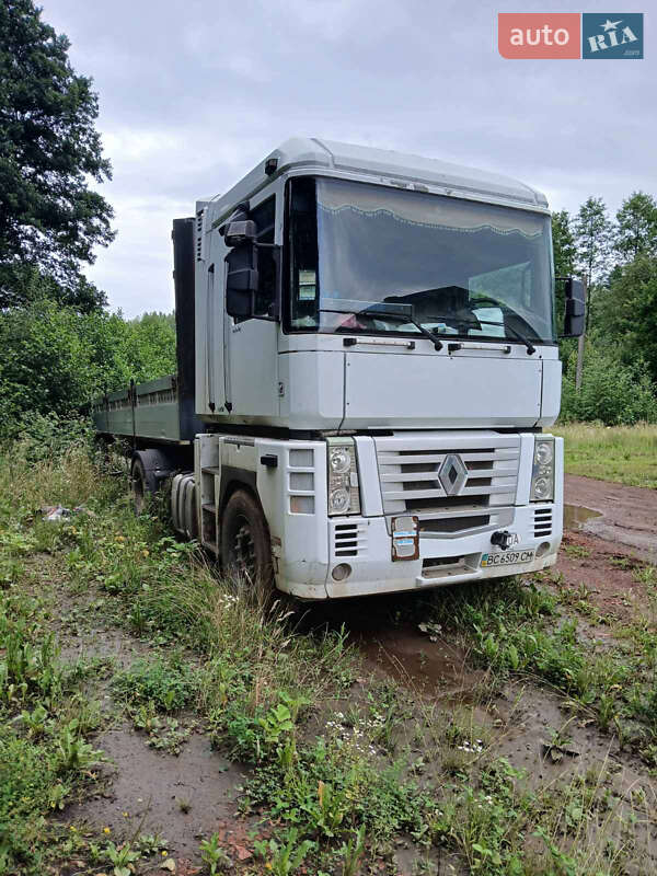 Борт Renault Magnum 2006 в Львові