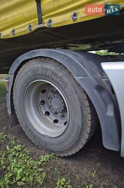Тягач Renault Magnum 2010 в 