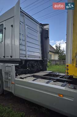 Тягач Renault Magnum 2010 в 