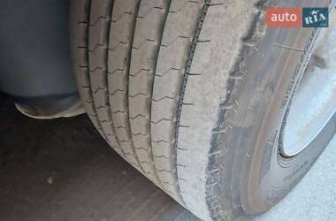 Тентованый Renault Magnum 2000 в 