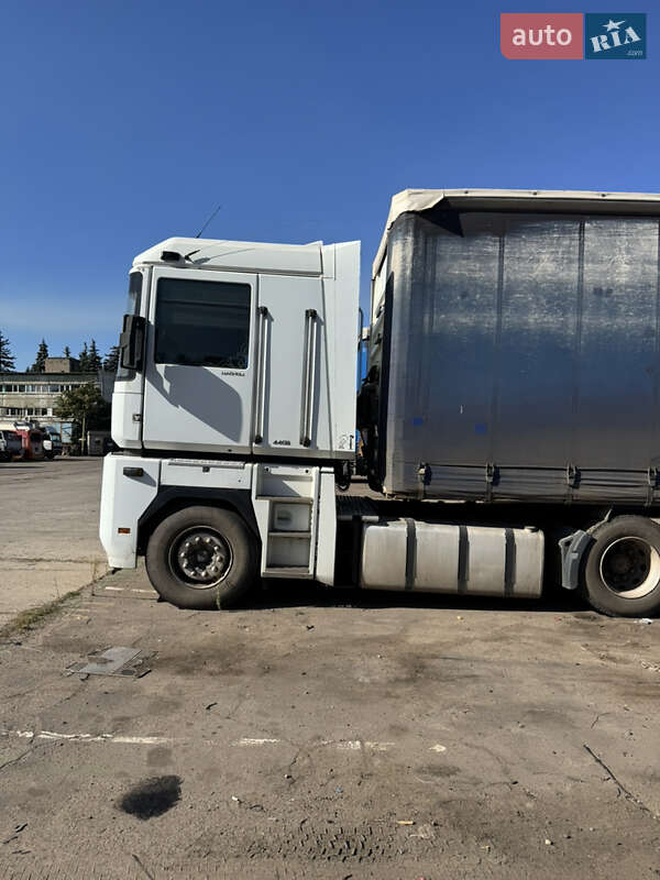 Тягач Renault Magnum 2003 в Кривом Роге