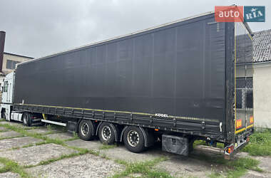 Тягач Renault Magnum 2011 в 