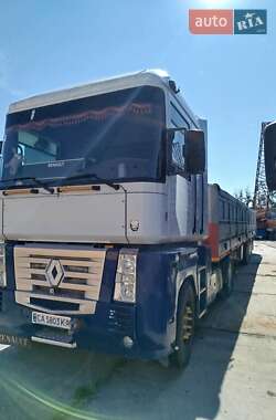Тягач Renault Magnum 2004 в Каневі