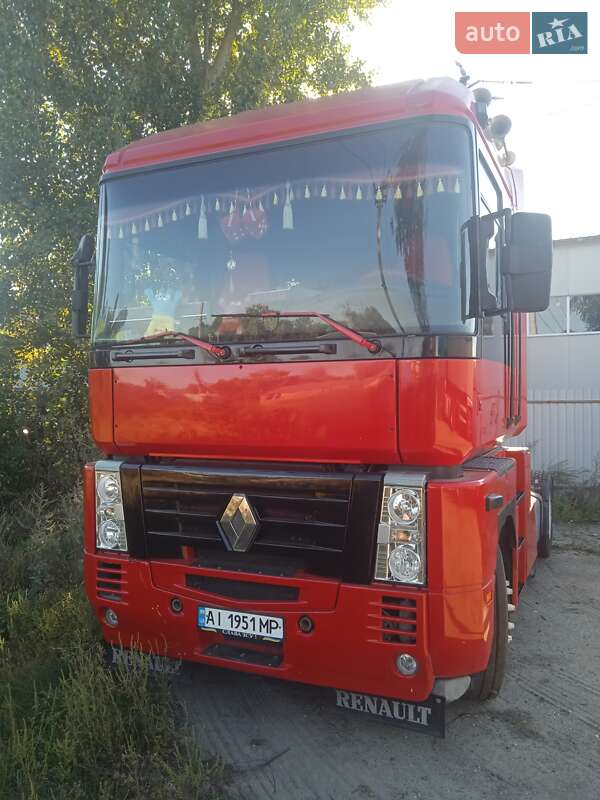 Renault Magnum 2003