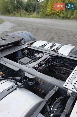 Тягач Renault Magnum 2013 в 