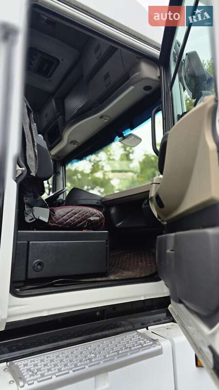 Тягач Renault Magnum 2013 в Каменском