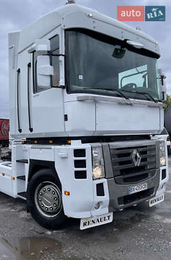 Тягач Renault Magnum 2009 в 