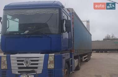 Тентований Renault Magnum 2002 в Нікополі