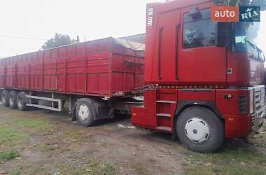 Тягач Renault Magnum 2003 в Новом Буге