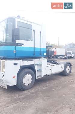 Тягач Renault Magnum 1998 в  фото 3 Тягач Renault Magnum 1998 в