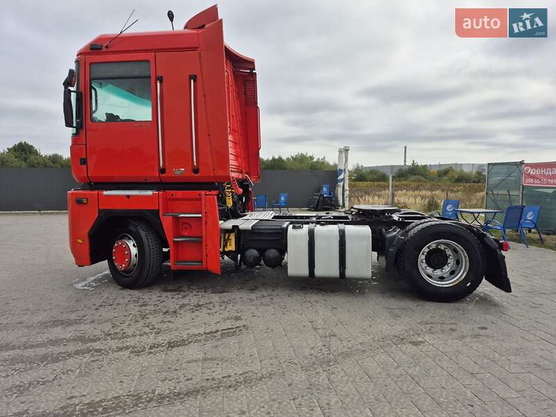 Тягач Renault Magnum 2007 в Львові