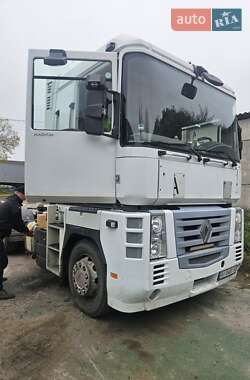 Тягач Renault Magnum 2007 в Переяславі