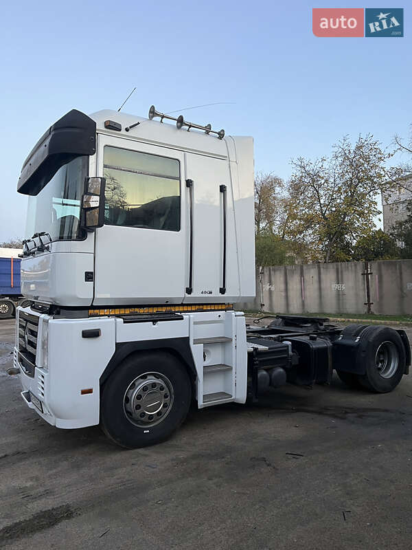 Тягач Renault Magnum 2007 в Первомайську