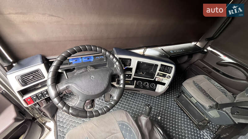 Тягач Renault Magnum 2007 в Первомайську