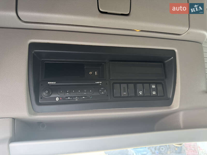 Тягач Renault Magnum 2013 в Каменском