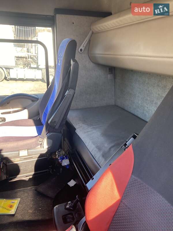 Тягач Renault Magnum 2010 в Переяславі