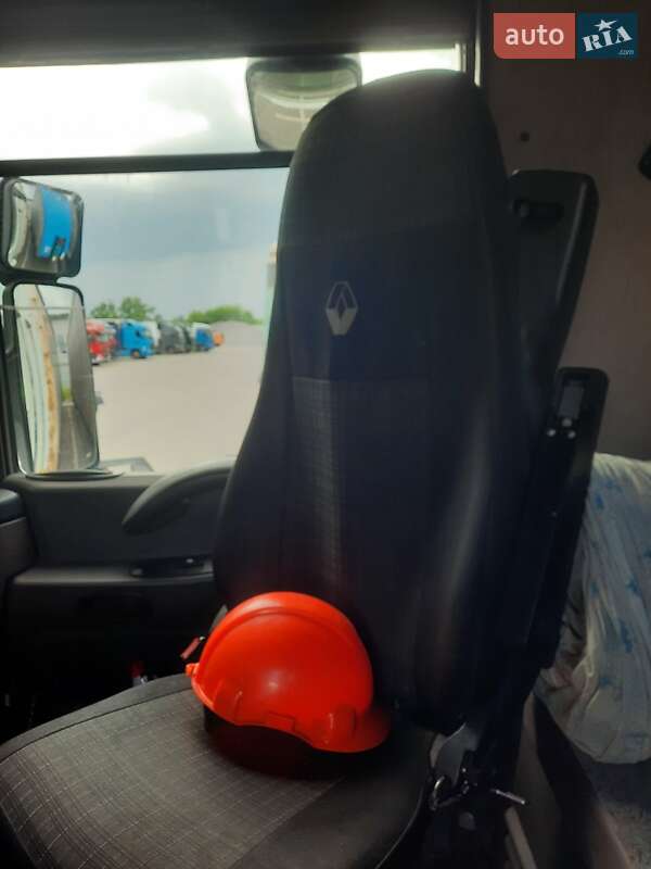 Тягач Renault Magnum 2006 в Чернігові фото 3 Тягач Renault Magnum 2006 в Чернігові