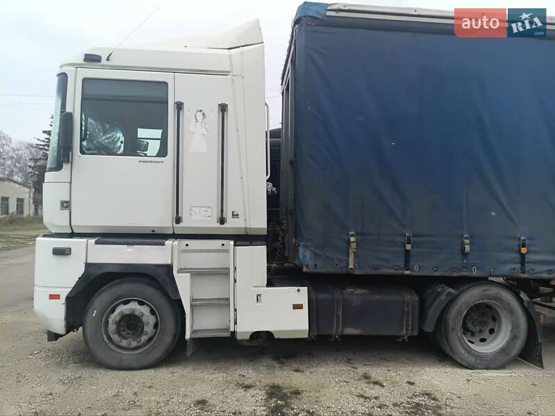 Тентованый Renault Magnum 2004 в Шумске