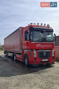 Тягач Renault Magnum 2010 в Иршаве