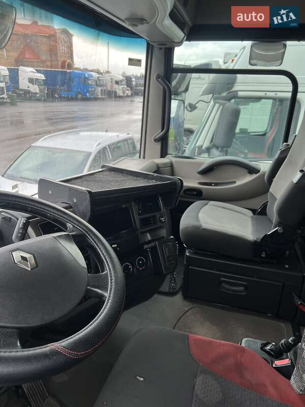 Тягач Renault Magnum 2008 в Ковеле