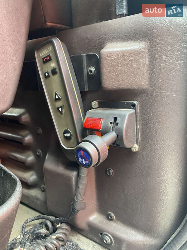 Тягач Renault Magnum 2006 в Луцьку