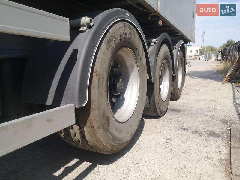 Тягач Renault Magnum 2007 в Киеве фото 13 Тягач Renault Magnum 2007 в Киеве