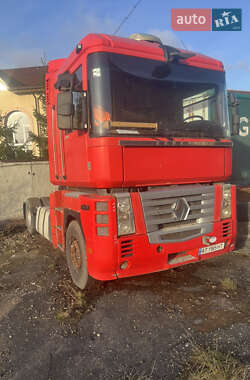 Тягач Renault Magnum 2008 в Долині