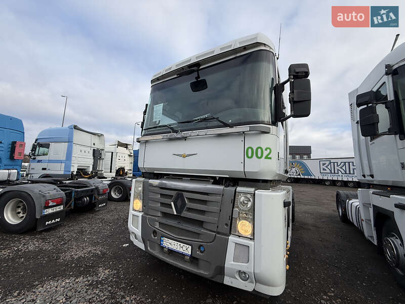 Тягач Renault Magnum 2011 в Києві