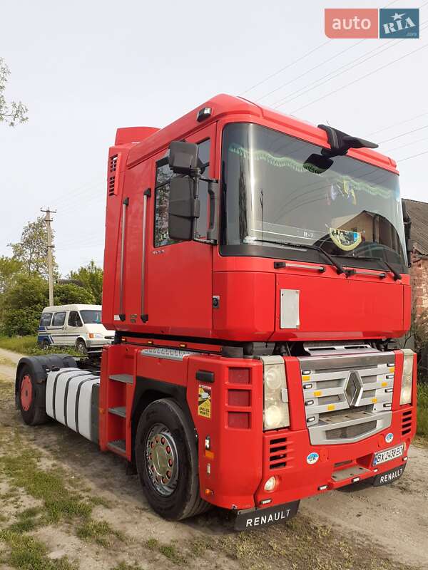 Тягач Renault Magnum 2007 в Кам'янець-Подільському