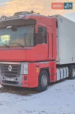 Тягач Renault Magnum 2010 в Іршаві