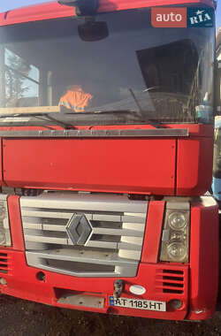 Тягач Renault Magnum 2008 в Долине