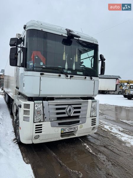 Тягач Renault Magnum 2009 в Бродах