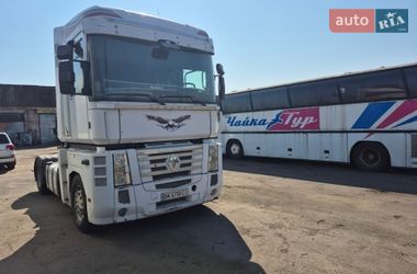 Тягач Renault Magnum 2012 в Рівному