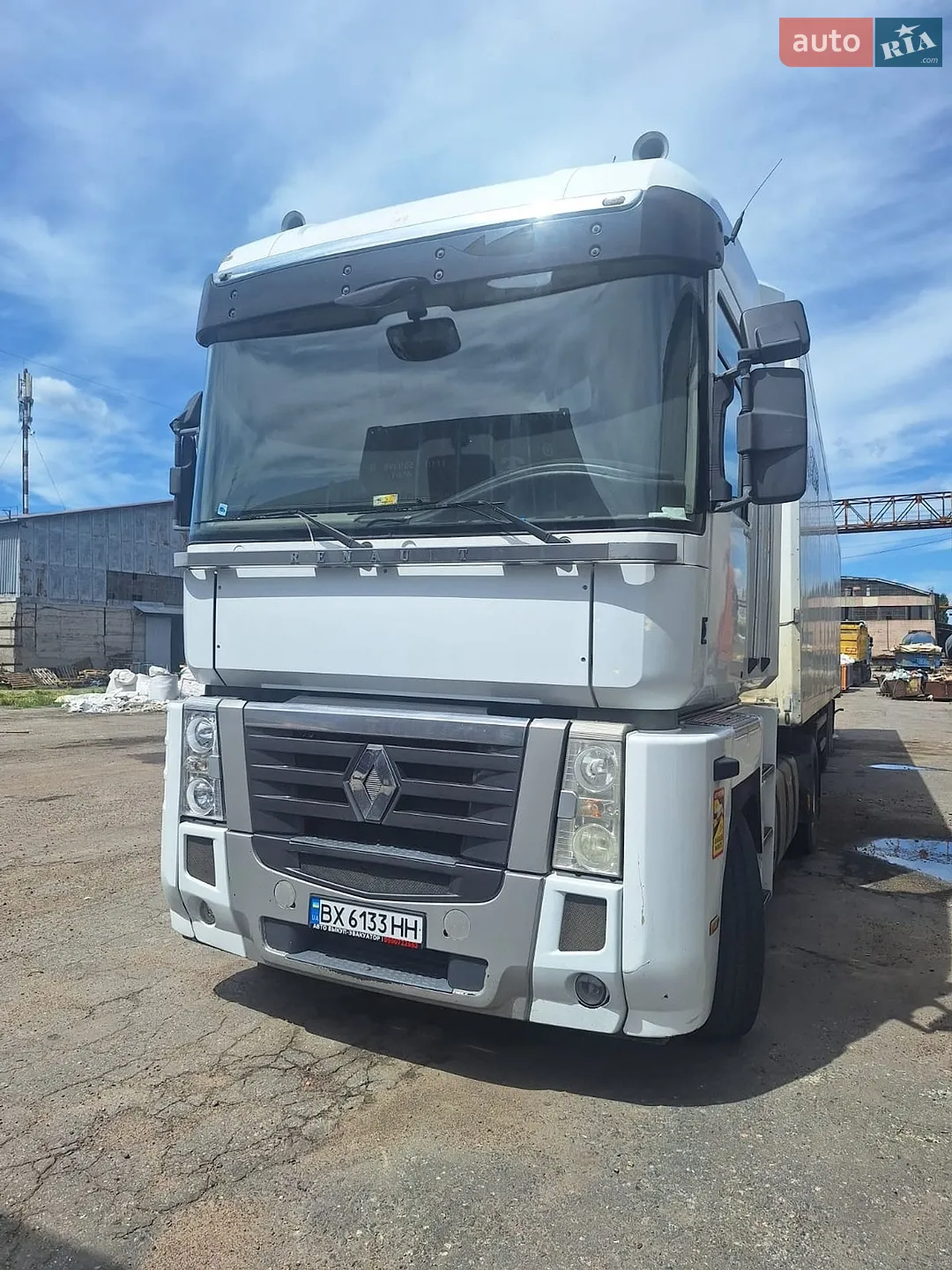 Renault Magnum 2011 VIN VF617GKA000021255 фото оголошення 2 з 28