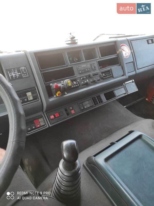 Самосвал Renault Manager 1996 в Гайсине