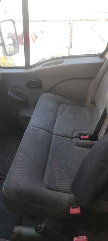 Грузовой фургон Renault Mascott 2006 в Чернигове