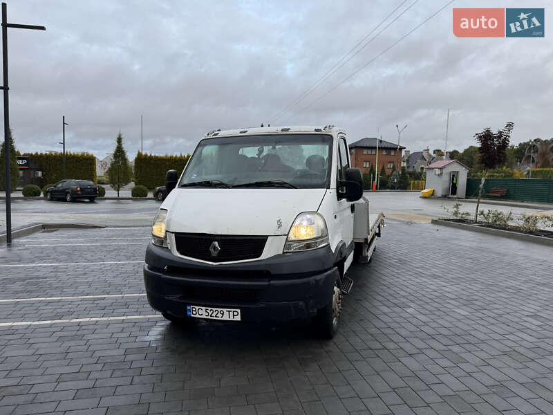 Автовоз Renault Mascott 2004 в Городке