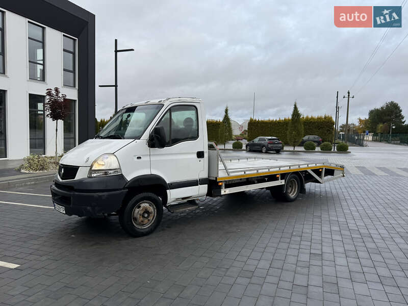 Автовоз Renault Mascott 2004 в Городке