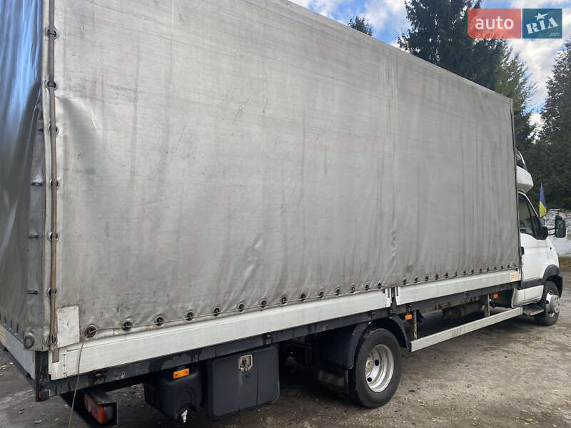 Тентований Renault Mascott 2002 в Рава-Руській