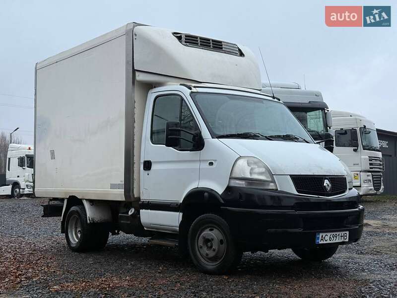 Renault Mascott 2005