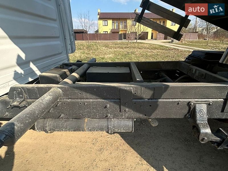 Самосвал Renault Mascott 2005 в Львове