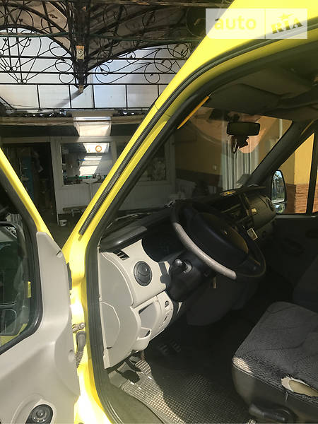 Минивэн Renault Master 2010 в Тячеве